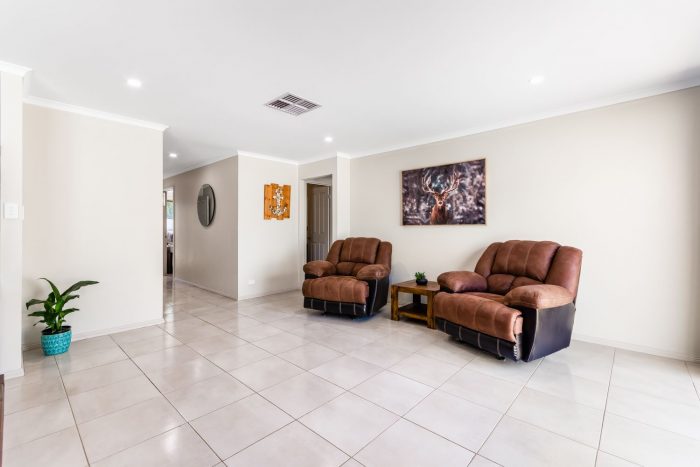 22 Donnington Rd, Elizabeth North SA 5113, Australia