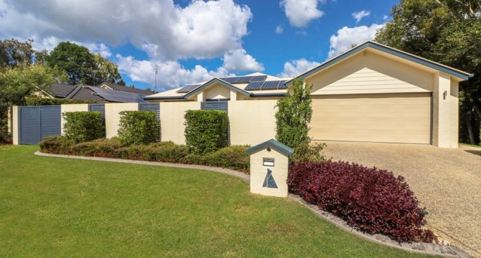 3 Sails Ct, Twin Waters QLD 4564, Australia