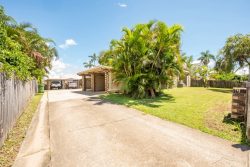 Unit 2/16 Wentford St, Mackay QLD 4740, Australia