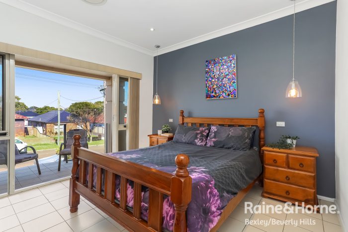 11A Dunlop St, Roselands NSW 2196, Australia