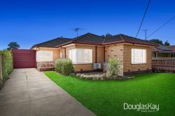 8 Marnoo St, Braybrook VIC 3019, Australia