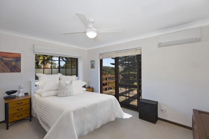 168 Copacabana Dr, Copacabana NSW 2251, Australia