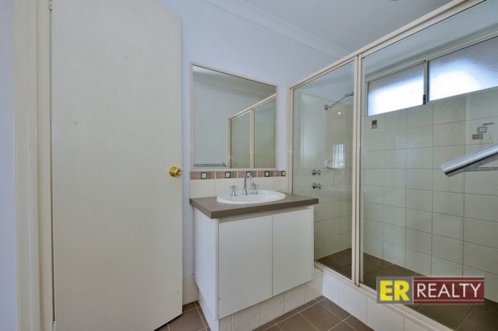 20 Elmina Ave, Ellenbrook WA 6069, Australia