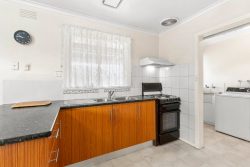 23 Gibb St, Dandenong North VIC 3175, Australia