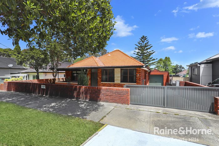 7 Lloyd St, Bexley NSW 2207, Australia