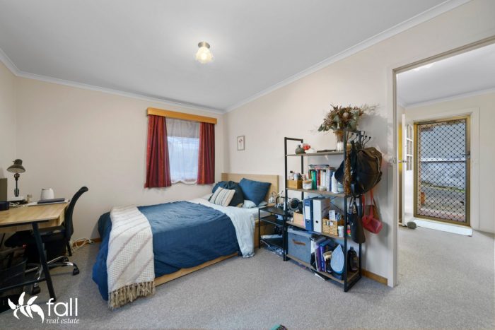 Unit 2/205 Bathurst St, West Hobart TAS 7000, Australia