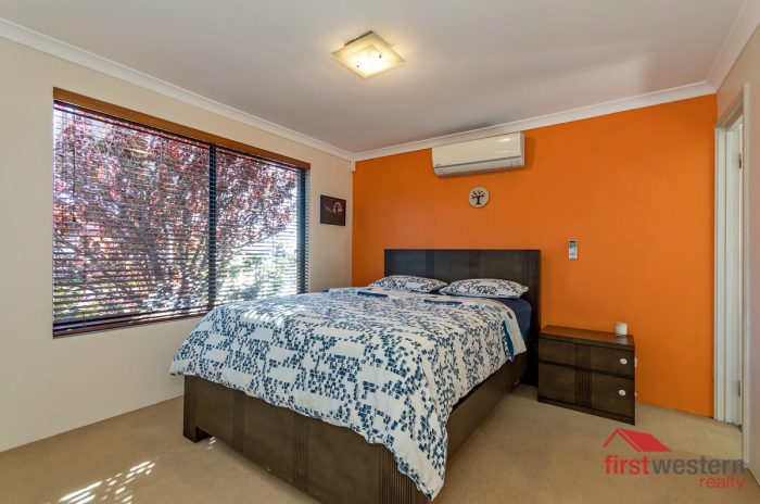 18 Barcelona Terrace, Hocking WA 6065, Australia