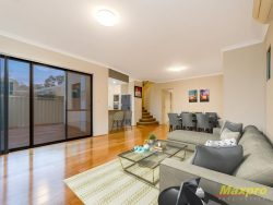 1A Riverview Rise, Wilson WA 6107, Australia