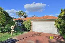 4 Lookout Cir, Ellenbrook WA 6069, Australia