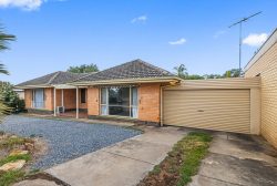 12 Graham St, Para Hills SA 5096, Australia