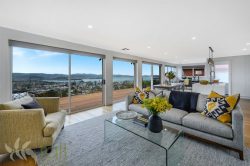 3 Kirval Ct, West Hobart TAS 7000, Australia