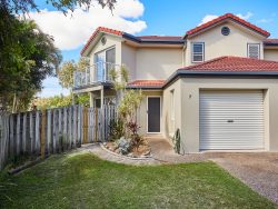 Unit 7/6 Buddy Holly Cl, Montessa Heights, Parkwood QLD 4214, Australia