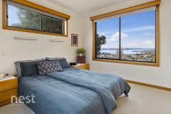 35 Poets Rd, West Hobart TAS 7000, Australia