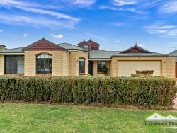 9 Dartmouth Cir, Quinns Rocks WA 6030, Australia