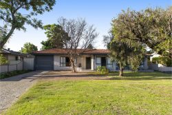 12 Mereworth Rd, Thornlie WA 6108, Australia