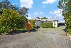 29 Walsh St, Ballan VIC 3342, Australia