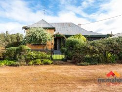 33 Weld St, Northam WA 6401, Australia