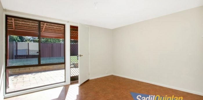 14 Napthali Cl, Charnwood ACT 2615, Australia