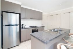 1/509 Bell St, Redan VIC 3350, Australia