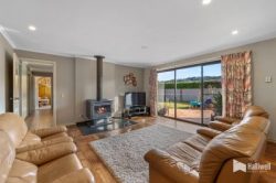 12 Fraser St, Spreyton TAS 7310, Australia