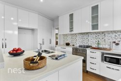 23 Garnett St, Blackmans Bay TAS 7052, Australia