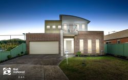 8 Liriope Green, Caroline Springs VIC 3023, Australia