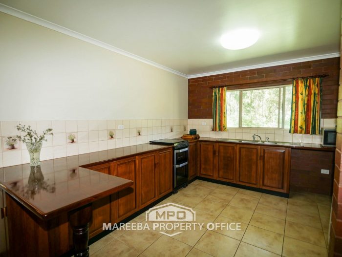 34 Geddes Dr, Tolga QLD 4882, Australia