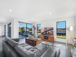 27 Marlin Ave, Eden NSW 2551, Australia