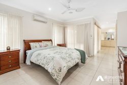 7 Sir Tristram Ct, Jimboomba QLD 4280, Australia