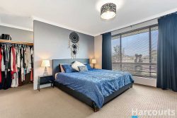 5 Plumeria Rise, Sinagra WA 6065, Australia