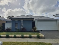 9 Sirius St, Dalyellup WA 6230, Australia