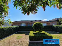 15 Burgundy St, Muswellbrook NSW 2333, Australia