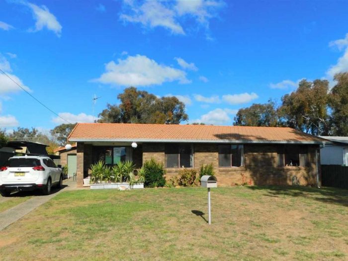 116 Cassilis St, Coonabarabran NSW 2357, Australia