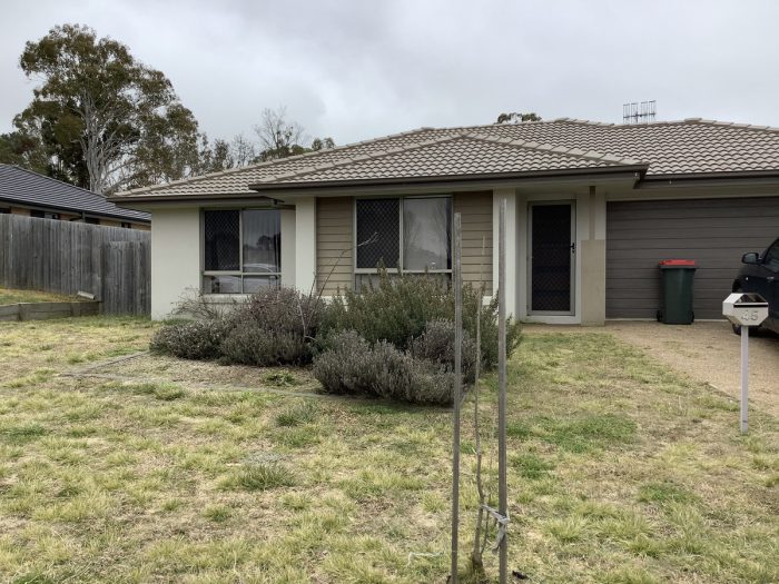 45 Claret Ash Dr, Guyra NSW 2365, Australia