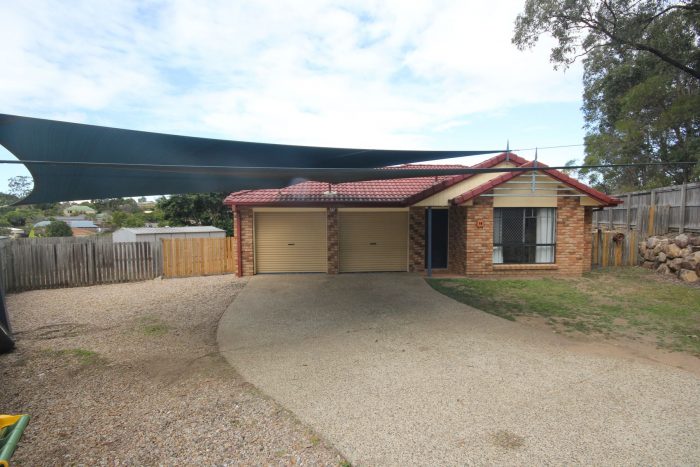 16 Coliban Ct, Collingwood Park QLD 4301, Australia