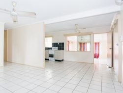 7 Kurruk Cl, White Rock QLD 4868, Australia