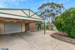 25 Paginton Cres, Elizabeth East SA 5112, Australia