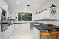 23 Lyndon Way, Beecroft NSW 2119, Australia