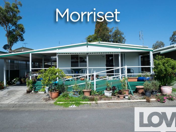 107/4 Gimberts Rd, The Grange Village, Morisset NSW 2264, Australia