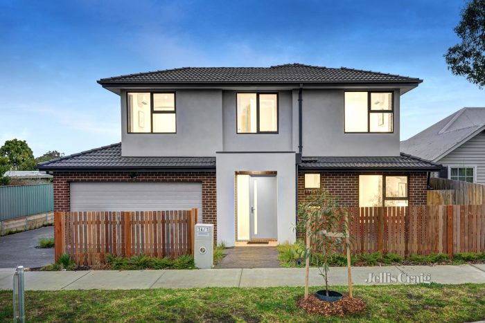 1/14 Stanley Grove, Blackburn VIC 3130, Australia