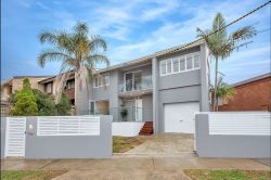 25 White Ave, Maroubra NSW 2035, Australia