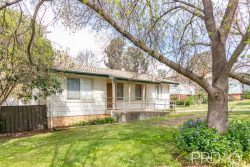 10 Banksia Cres, Tumut NSW 2720, Australia