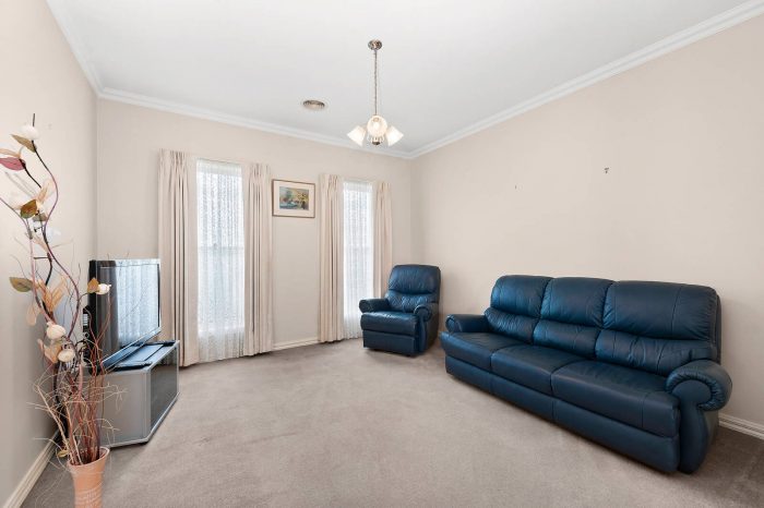 Unit 5/59 Beverin St, Sebastopol VIC 3356, Australia