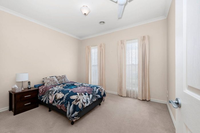 Unit 5/59 Beverin St, Sebastopol VIC 3356, Australia