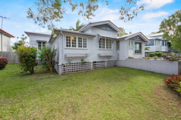 23 Beaton St, West Mackay QLD 4740, Australia