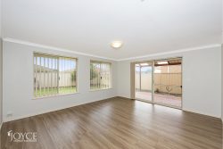 5 Hazlett Way, Canning Vale WA 6155, Australia