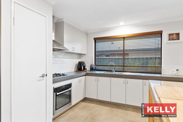 56 Lintonmarc Dr, Redcliffe WA 6104, Australia