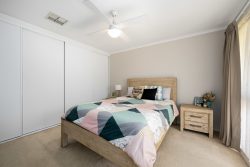 639 Briardale Rd, Lavington NSW 2641, Australia