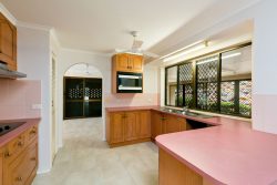 13-15 Bellbird St, Bayview Heights QLD 4868, Australia