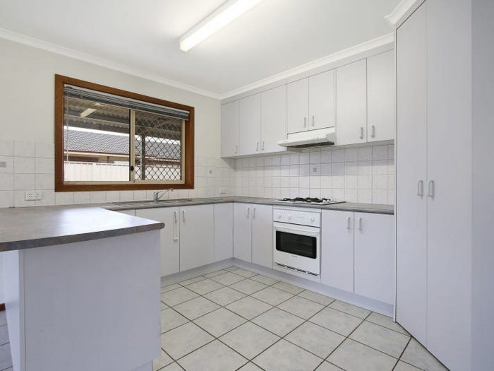 Unit 1/42 Mayfair Dr, West Wodonga VIC 3690, Australia